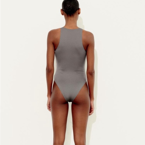 ZARA GREY BODYSUIT like SKIMS - Picture 4 of 6